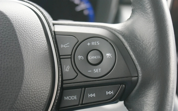 Toyota Corolla cena 109900 przebieg: 42624, rok produkcji 2021 z Nałęczów małe 277